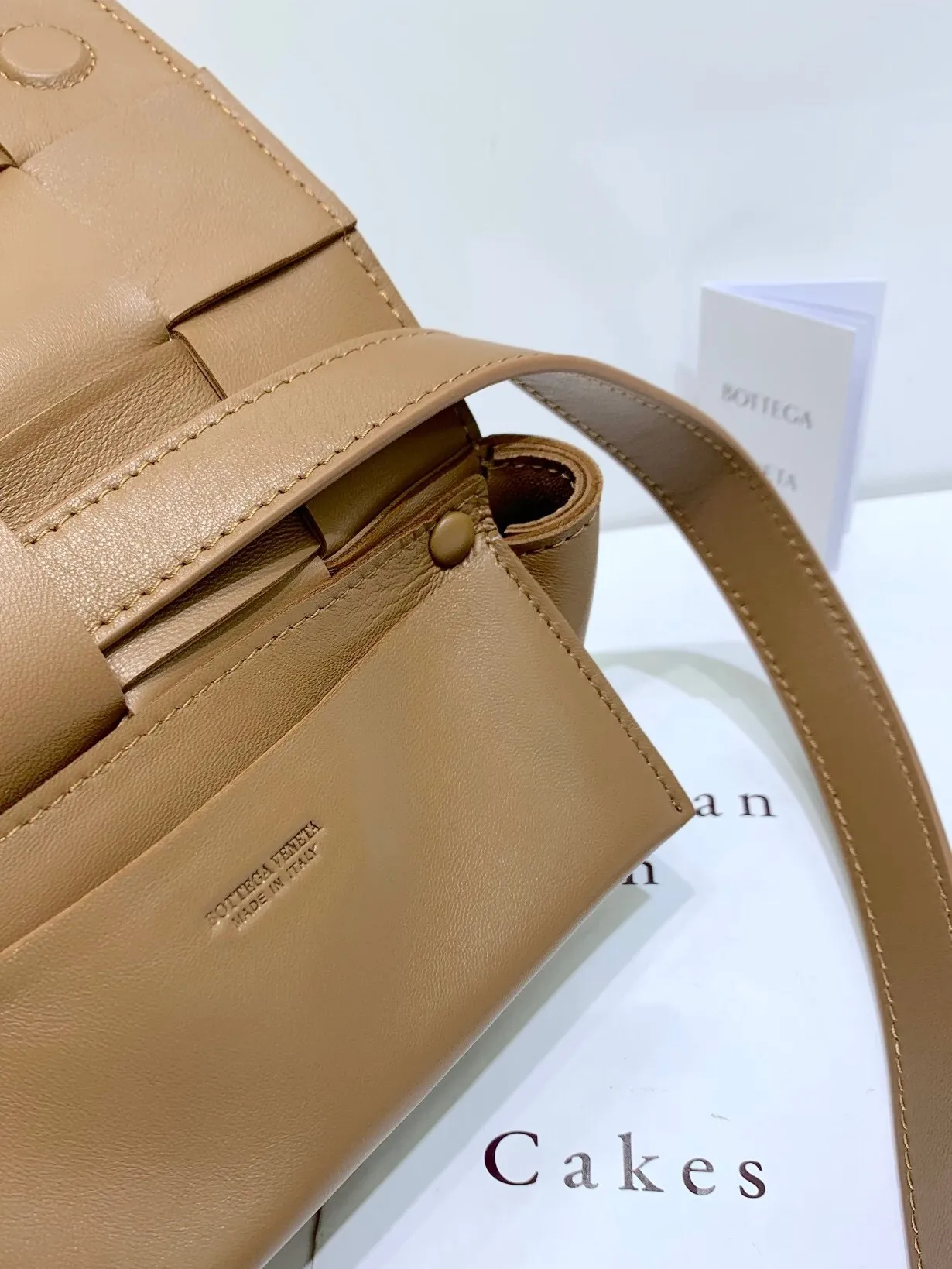 All categories 💚 Authentic bags 💚 BV 2025 new BV crossbody bag